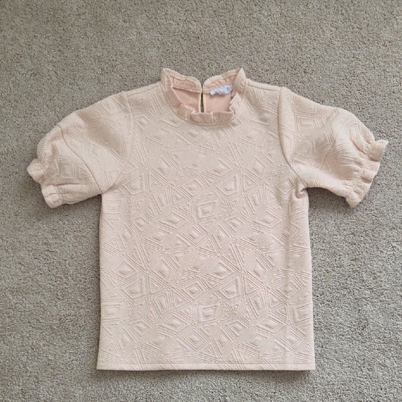 THML Geometric Patterned Beige Blouse - Picture 1 of 5